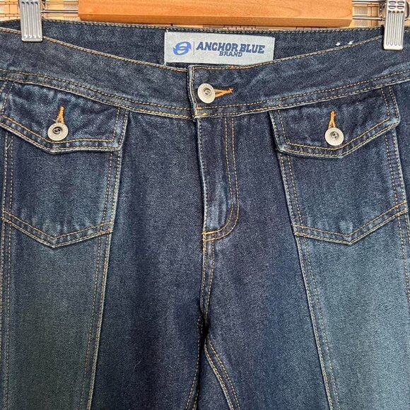 Vintage dark wash lowrise Anchor Blue 100% cotton flared jeans - Picture 2 of 4